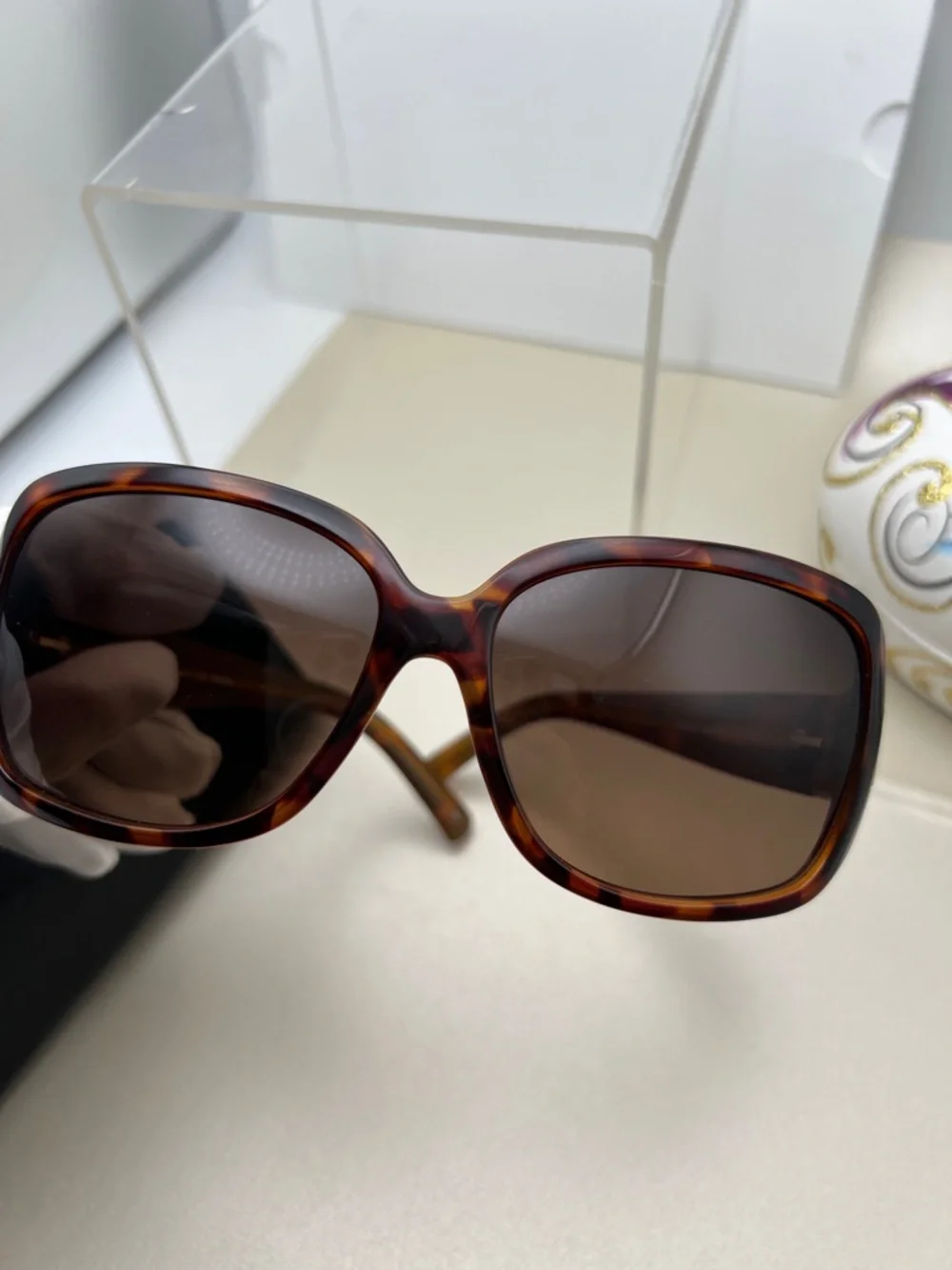FENDI Tortoiseshell Oversized Women's Sunglasses Zucca FF Logo Brown Lenses - Picture 16 of 17